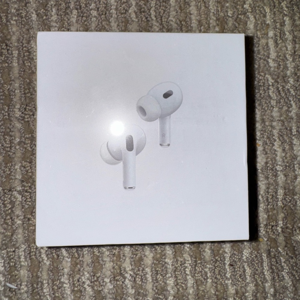 Apple AirPods Pro 2nd Gen with MagSafe Charging Case